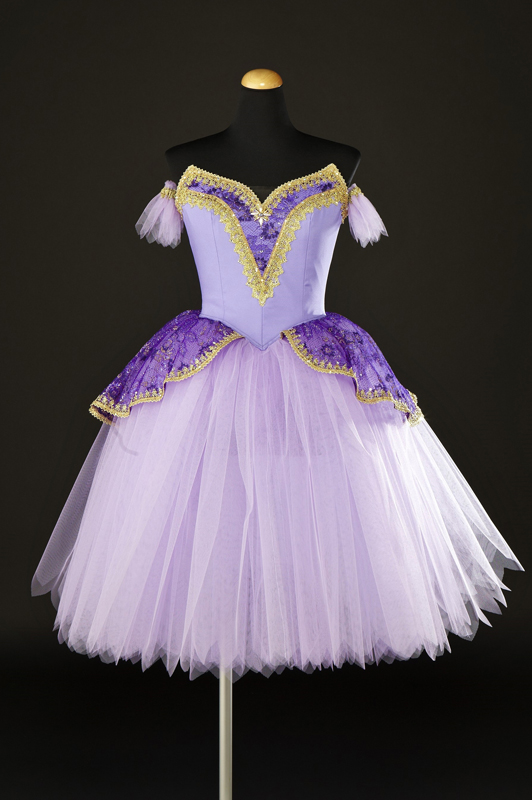 アルモワール・ドゥ・コステューム | ワルツ・ロマンティック